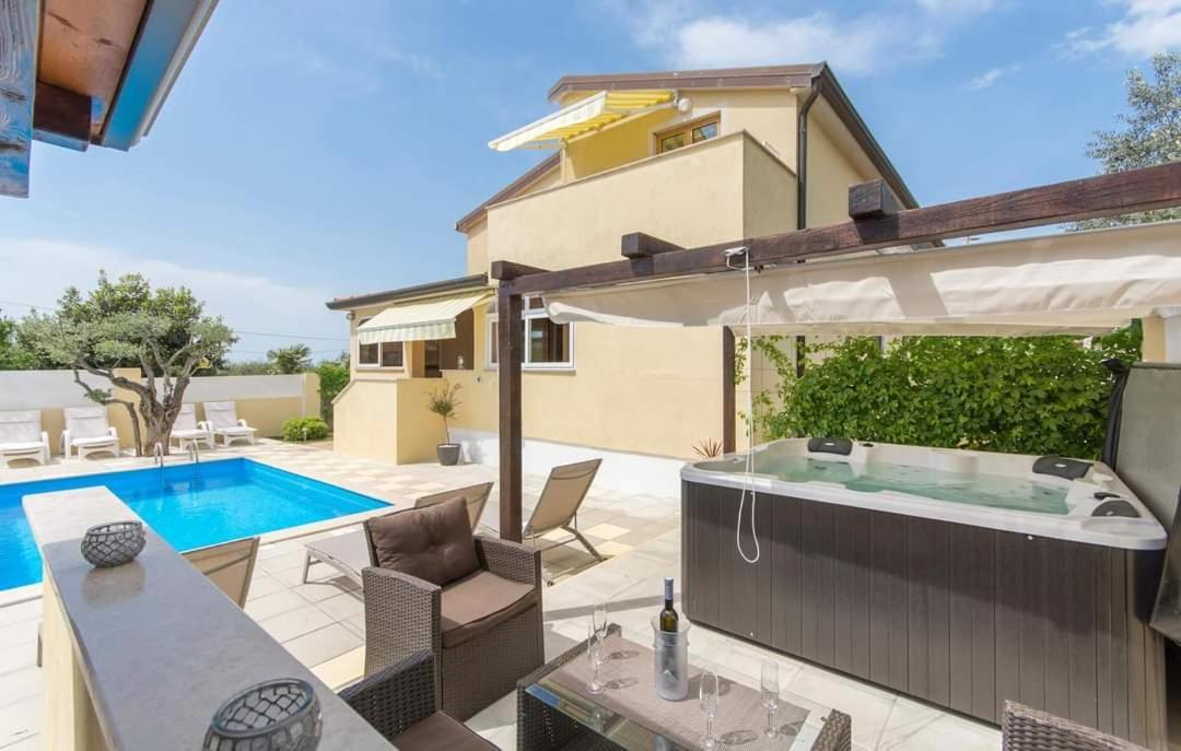 Gimy Villa&App 1 Porec Gedici Екстер'єр фото
