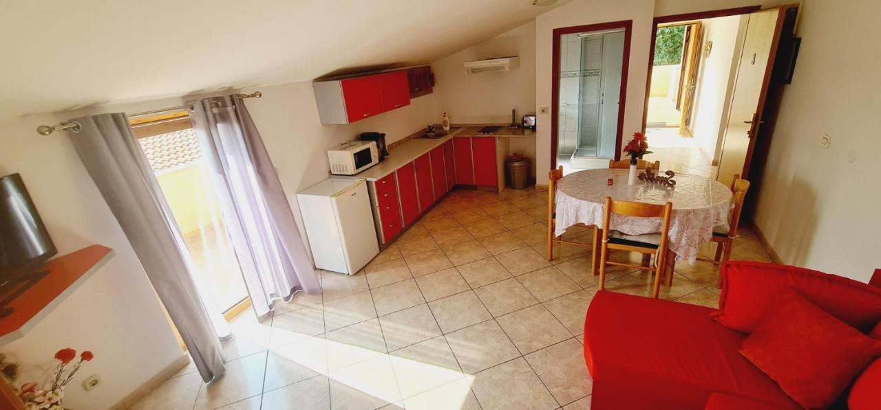 Gimy Villa&App 1 Porec Gedici Екстер'єр фото